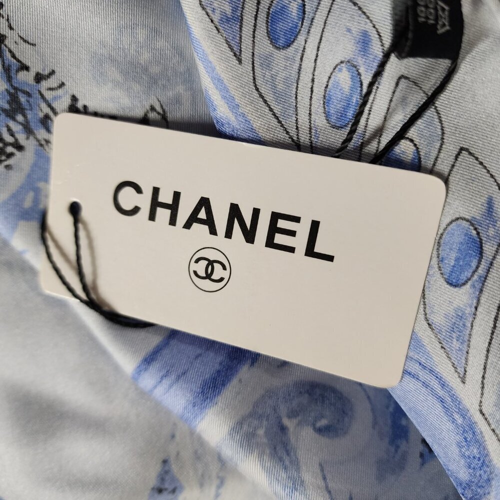 Chanel CC 100%‎ Silk Square Scarf Stole White Blue Women's Rare Italy NWT - Picture 13 of 16